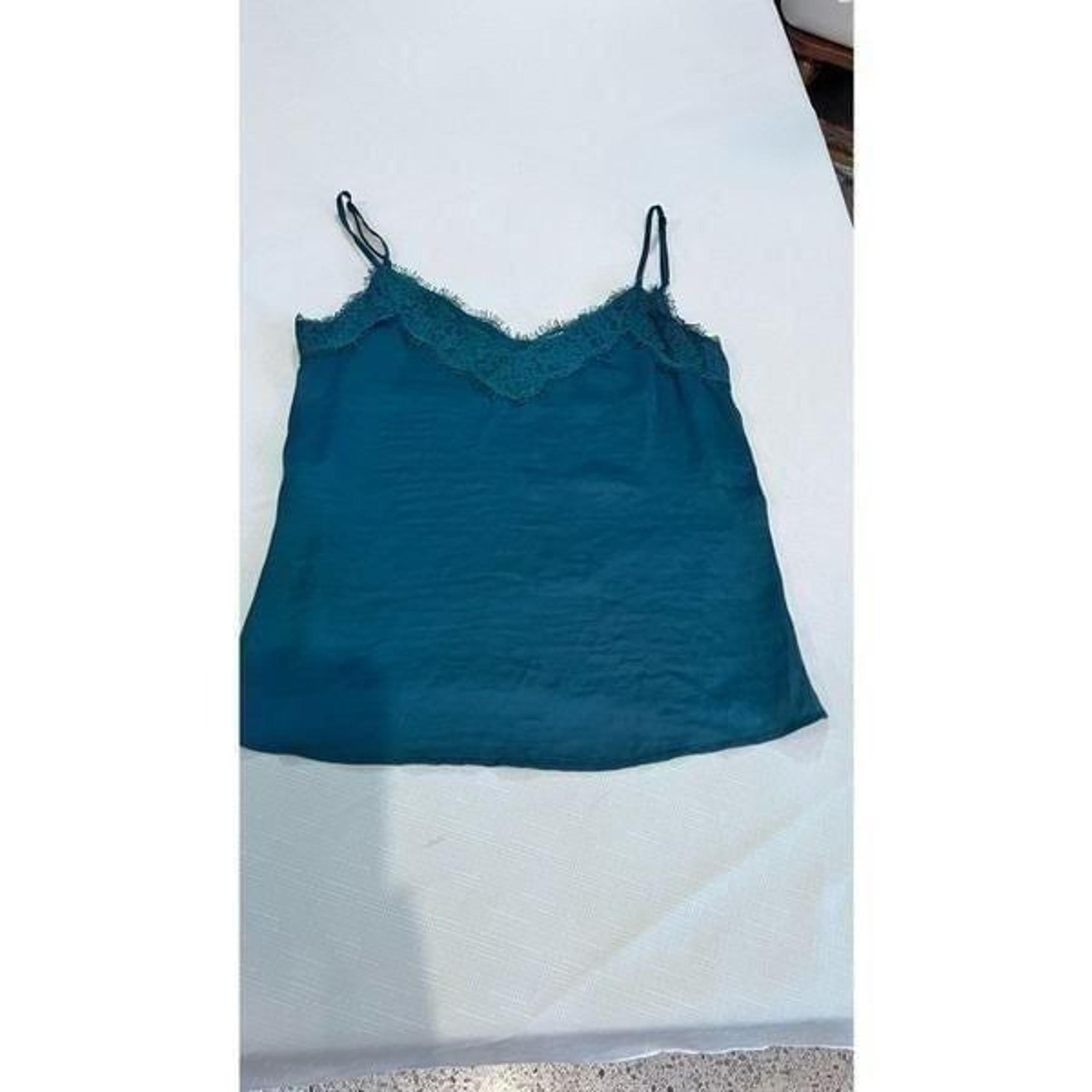 Women's Lace Trim Sleeveless V-Neck Strappy Camisole Top Dark Green Size Small