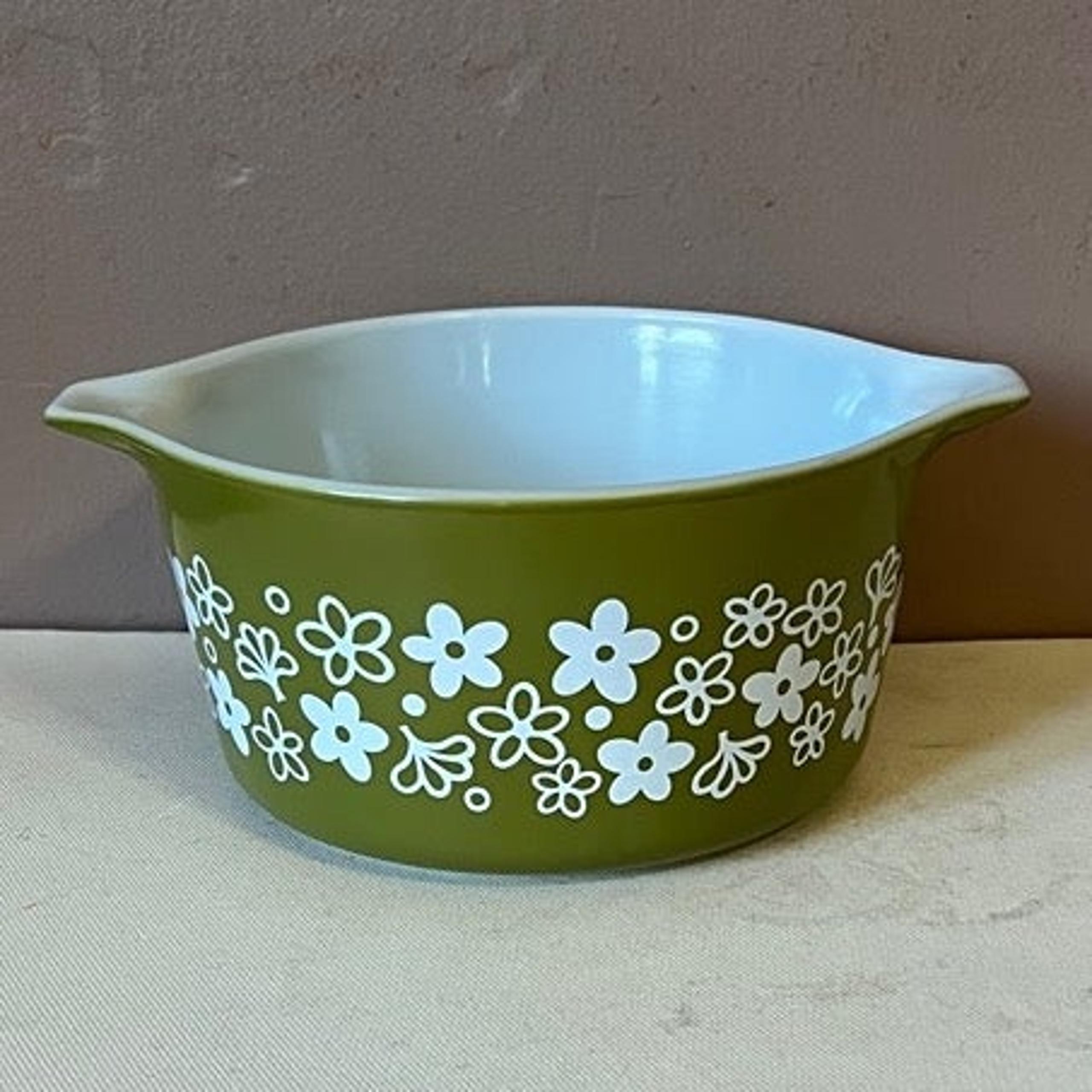 Vintage PYREX 473 Avocado Green Crazy Daisy Design 1 Qt. Casserole Dish~No Lid