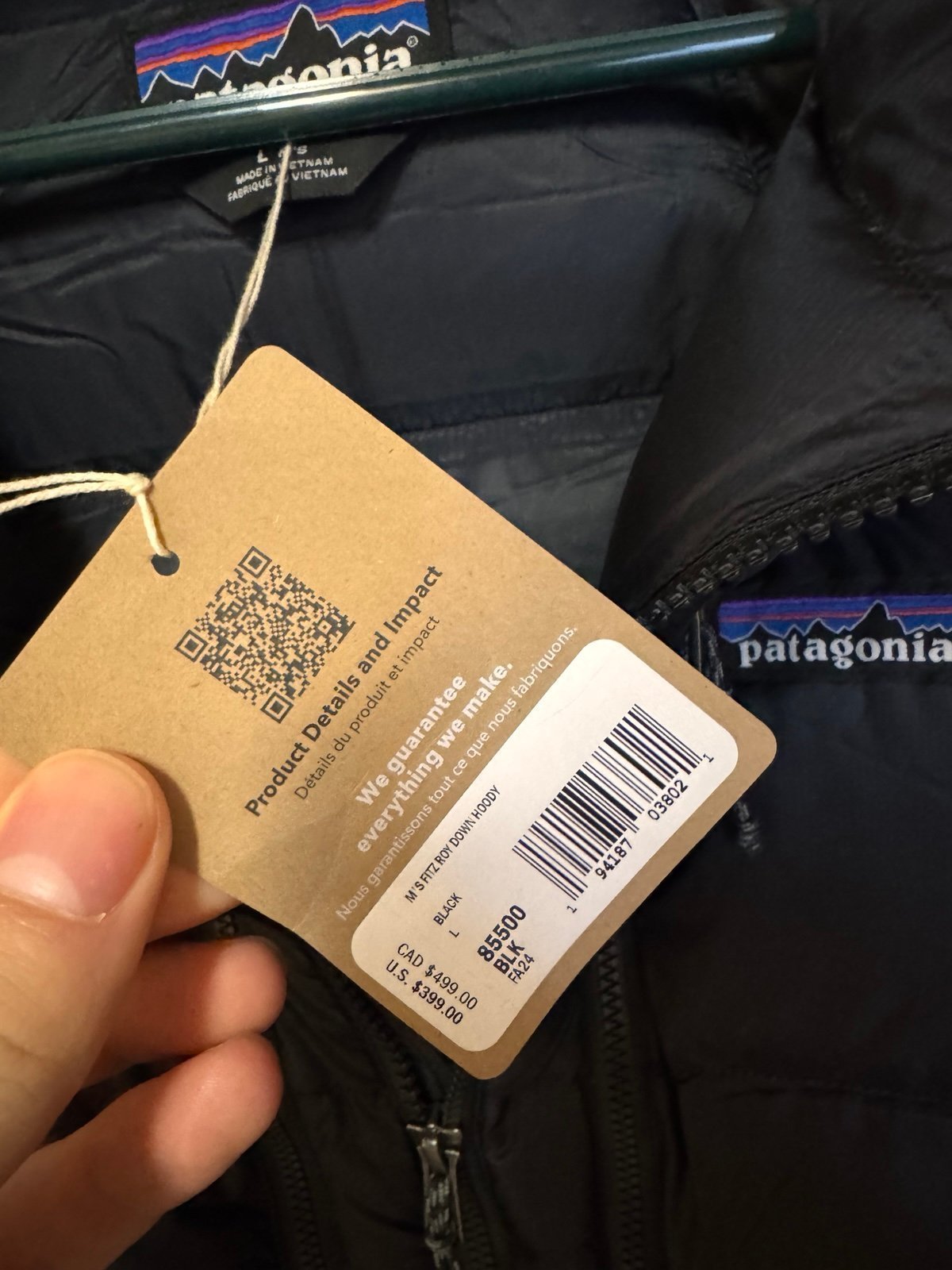 NWT Patagonia Fitz Roy Down Puffer Jacket Size Large