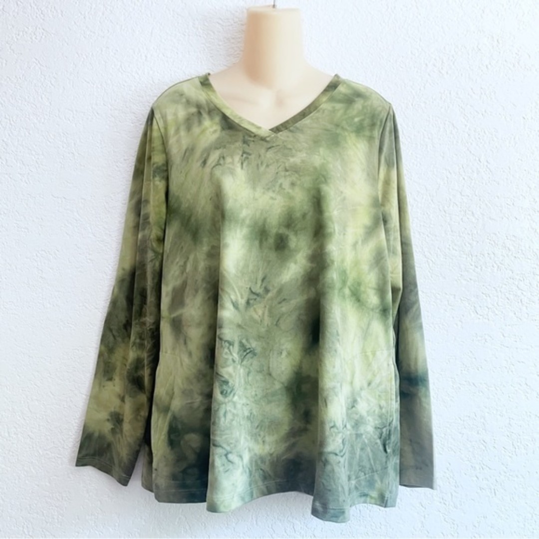 NEW Logo Lounge Green Brushed Tie Dye Long Sleeve V-Neck Neckline Top MEDIUM