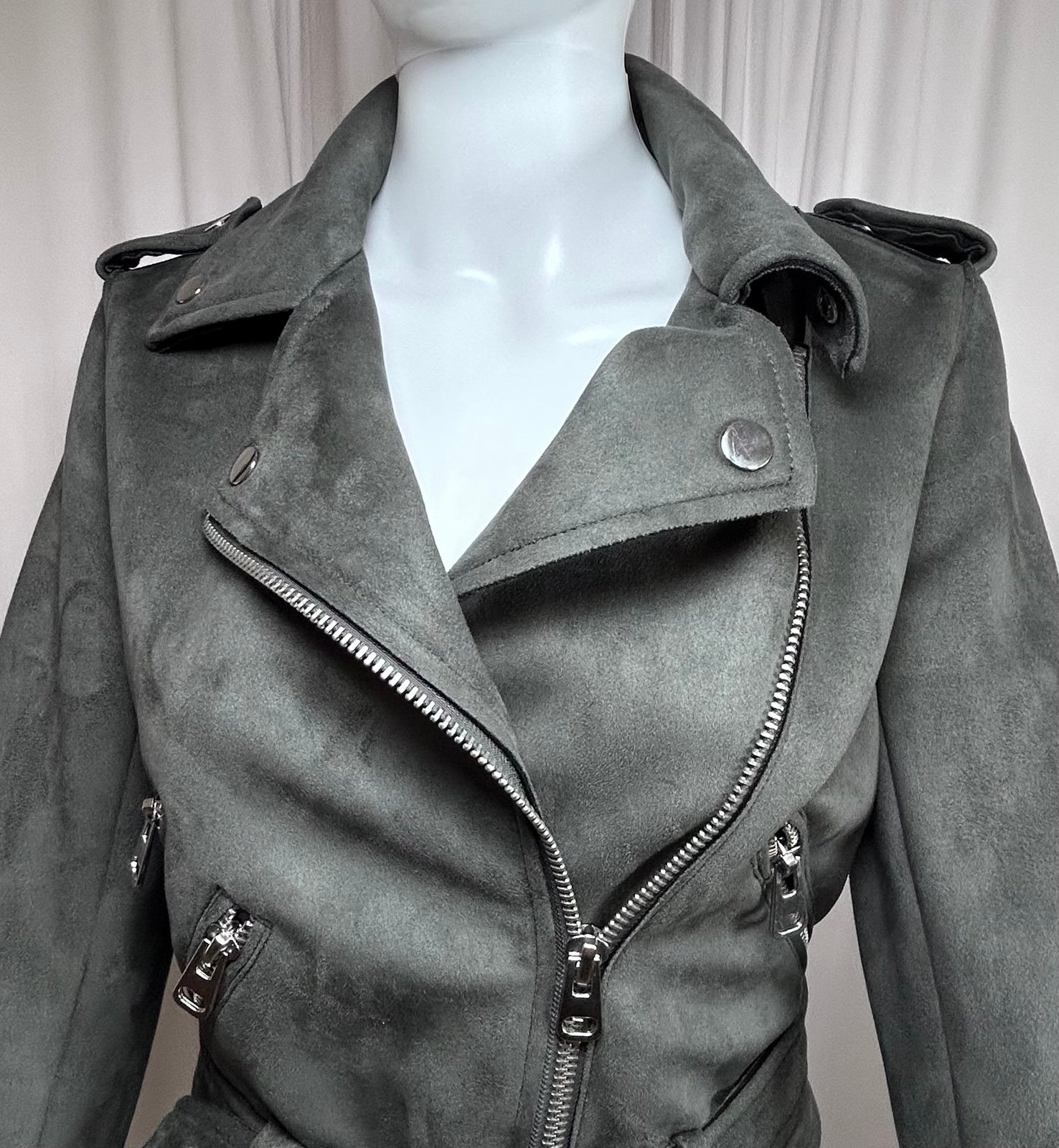 Zara women’s Moto Biker Jacket Sz small