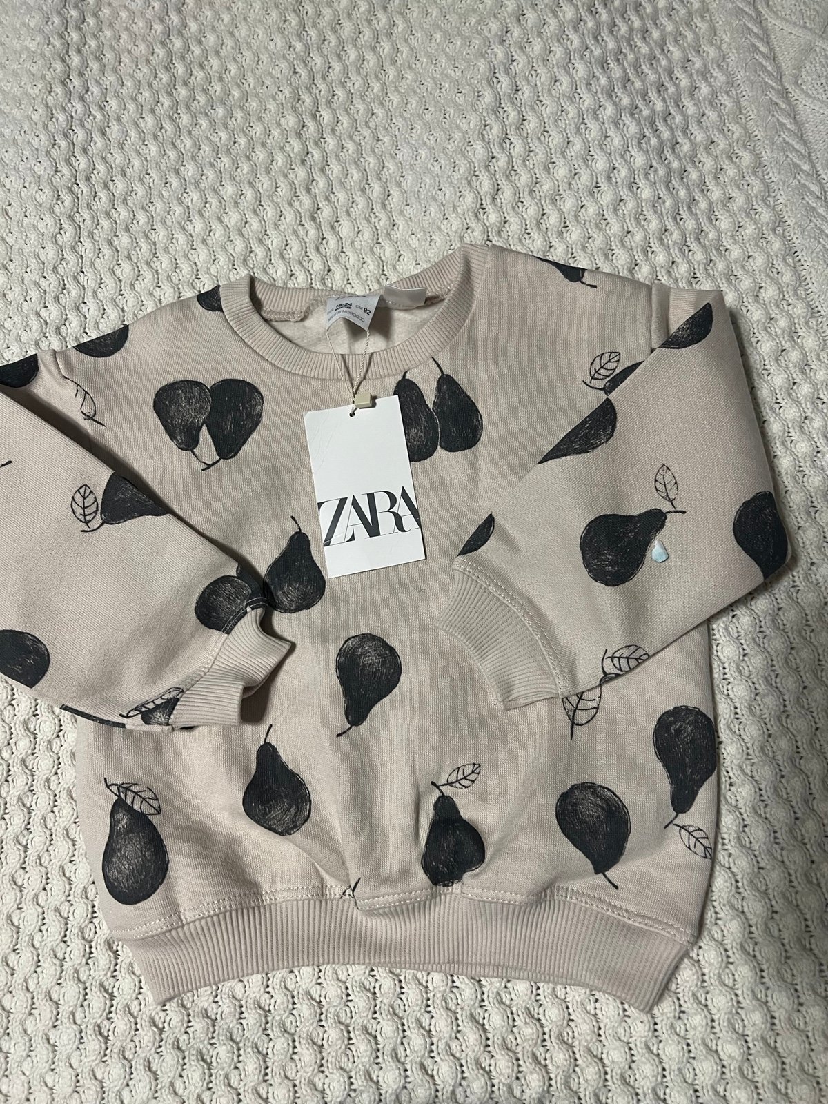 zara sweatshirt sz 18-24 m
