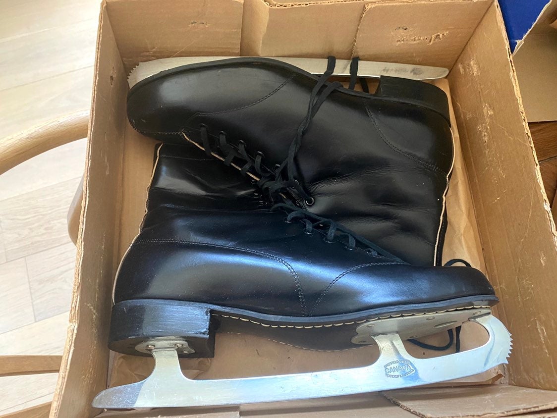 Mens Roller Derby Aerflyte Vintage Ice skates