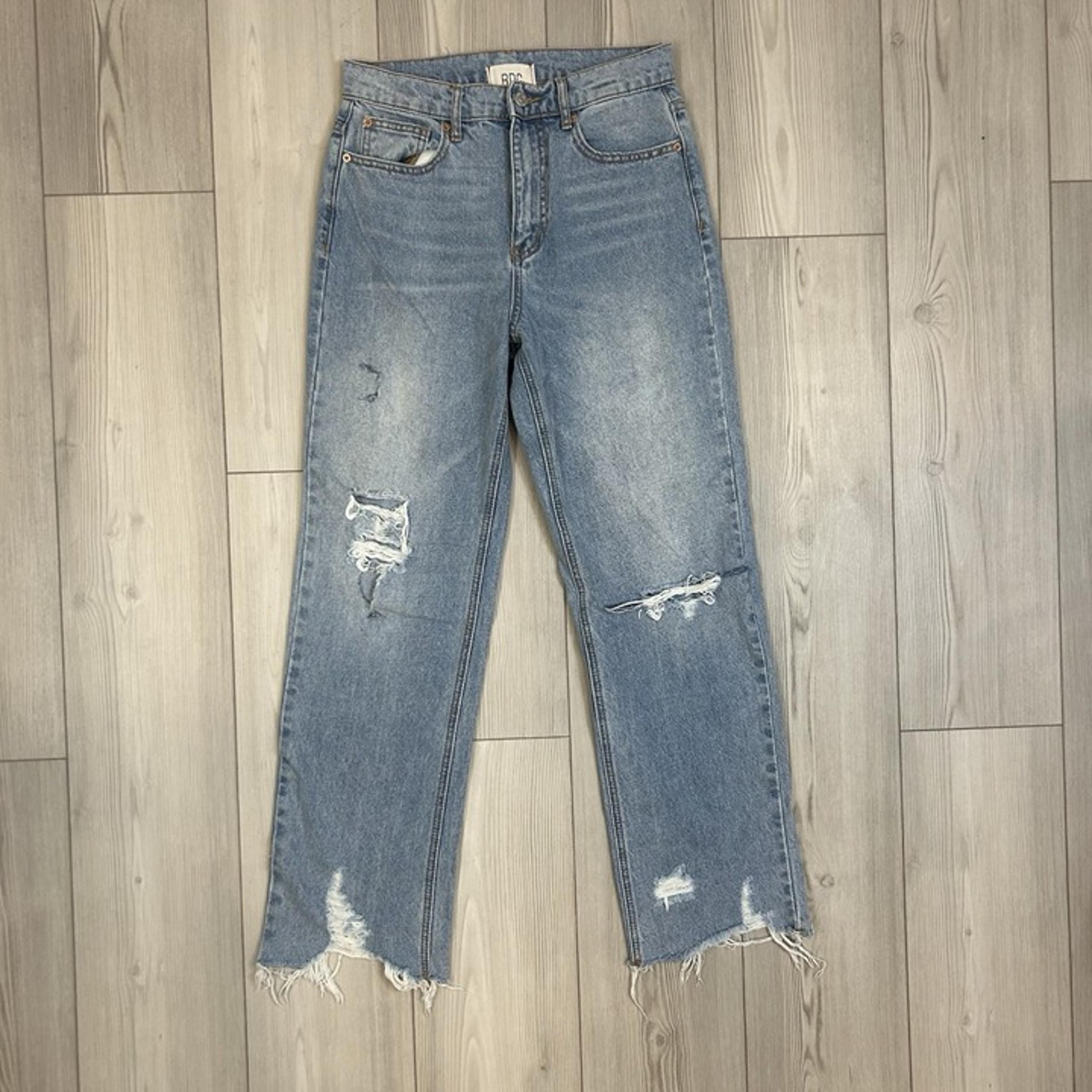 BDG Urban Outfitters High Rise Distressed Straight Leg Cowboy Jean Size 28