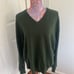 Men’s Joseph & Lyman green cashmere sweater medium