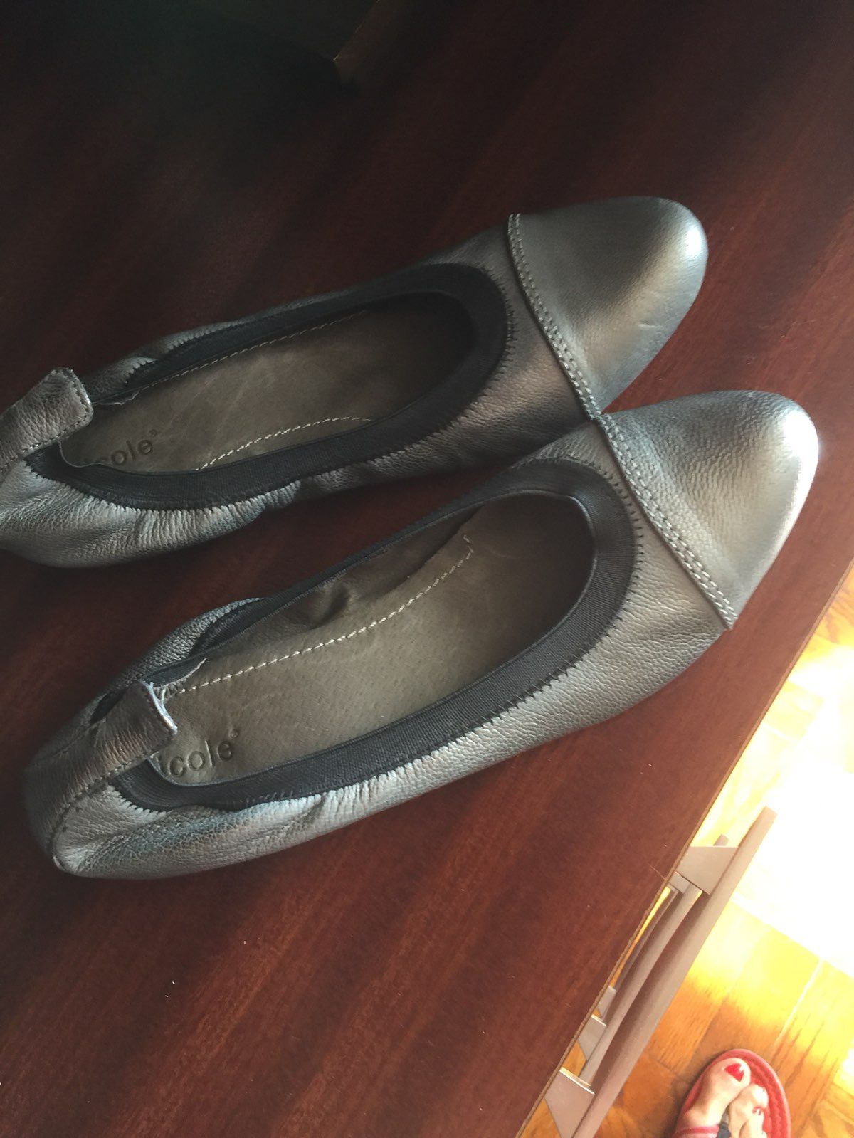 New NICOLLE Low Wedges Shoes Size 8.5 M