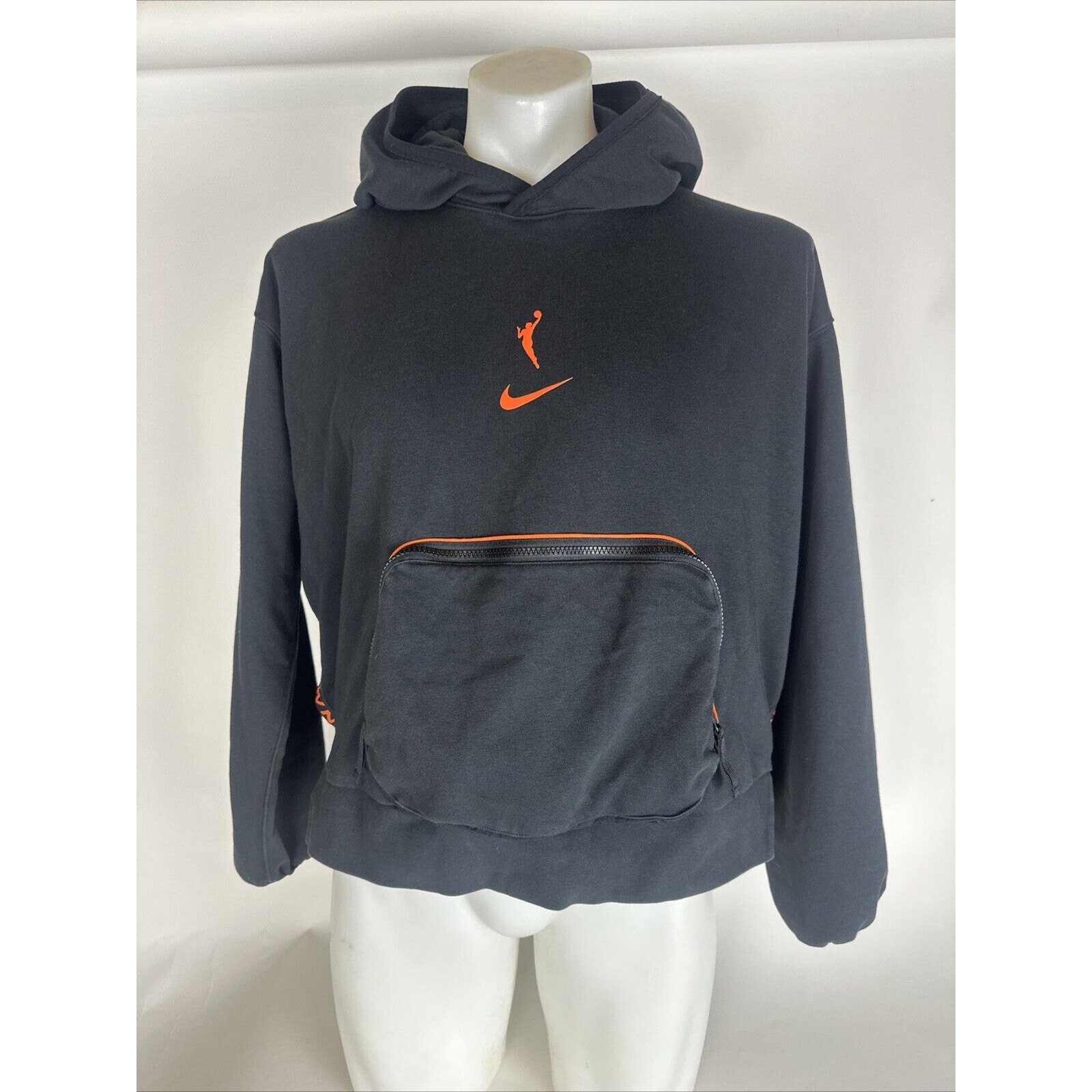 Nike WNBA Brittney Griner Black Pullover Hoodie Sweatshirt Issued Size LT