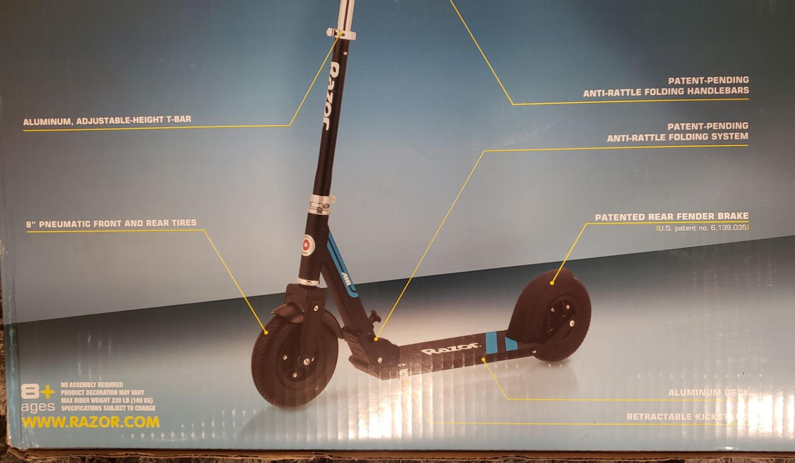 Razor kick scooter