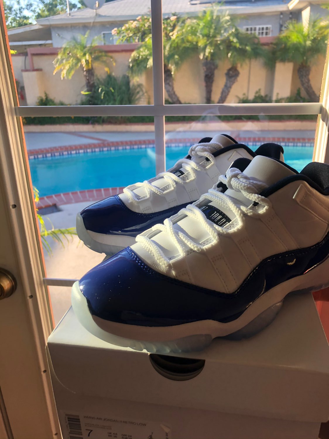 Air Jordan 11