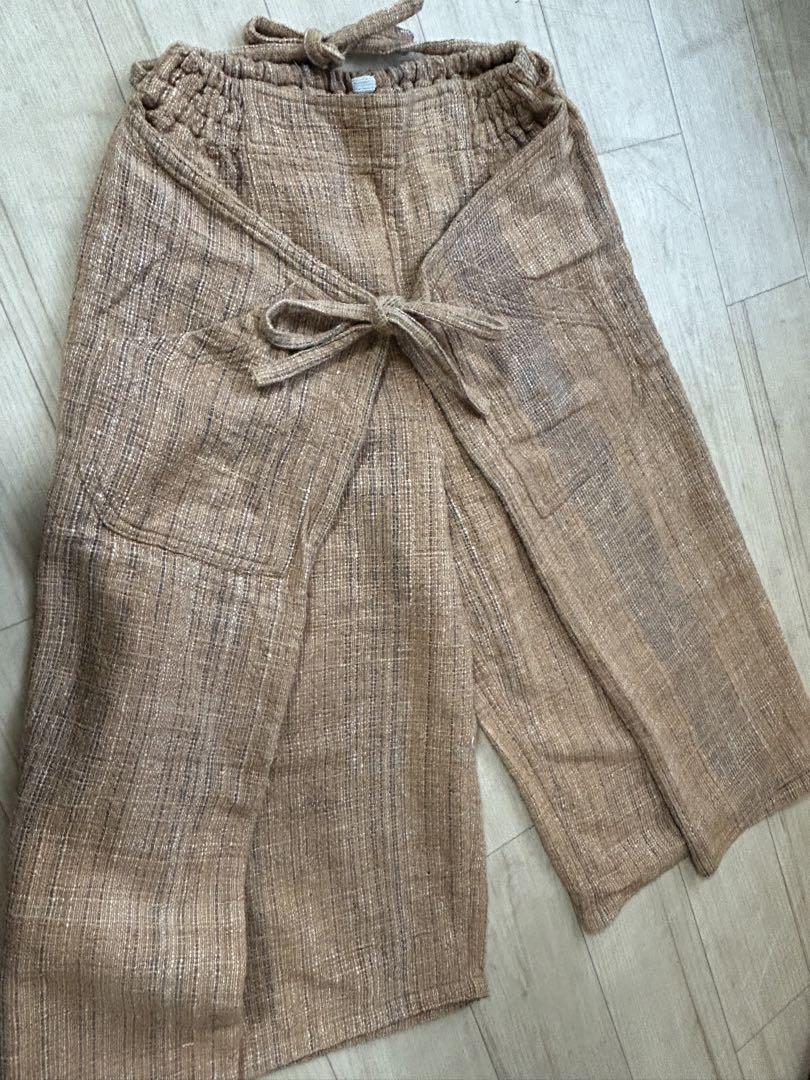 Usaton's beige linen blend culottes
