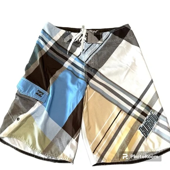 EUC! BILLABONG SURFING/BOARD/SWIM SHORTS SIZE 32