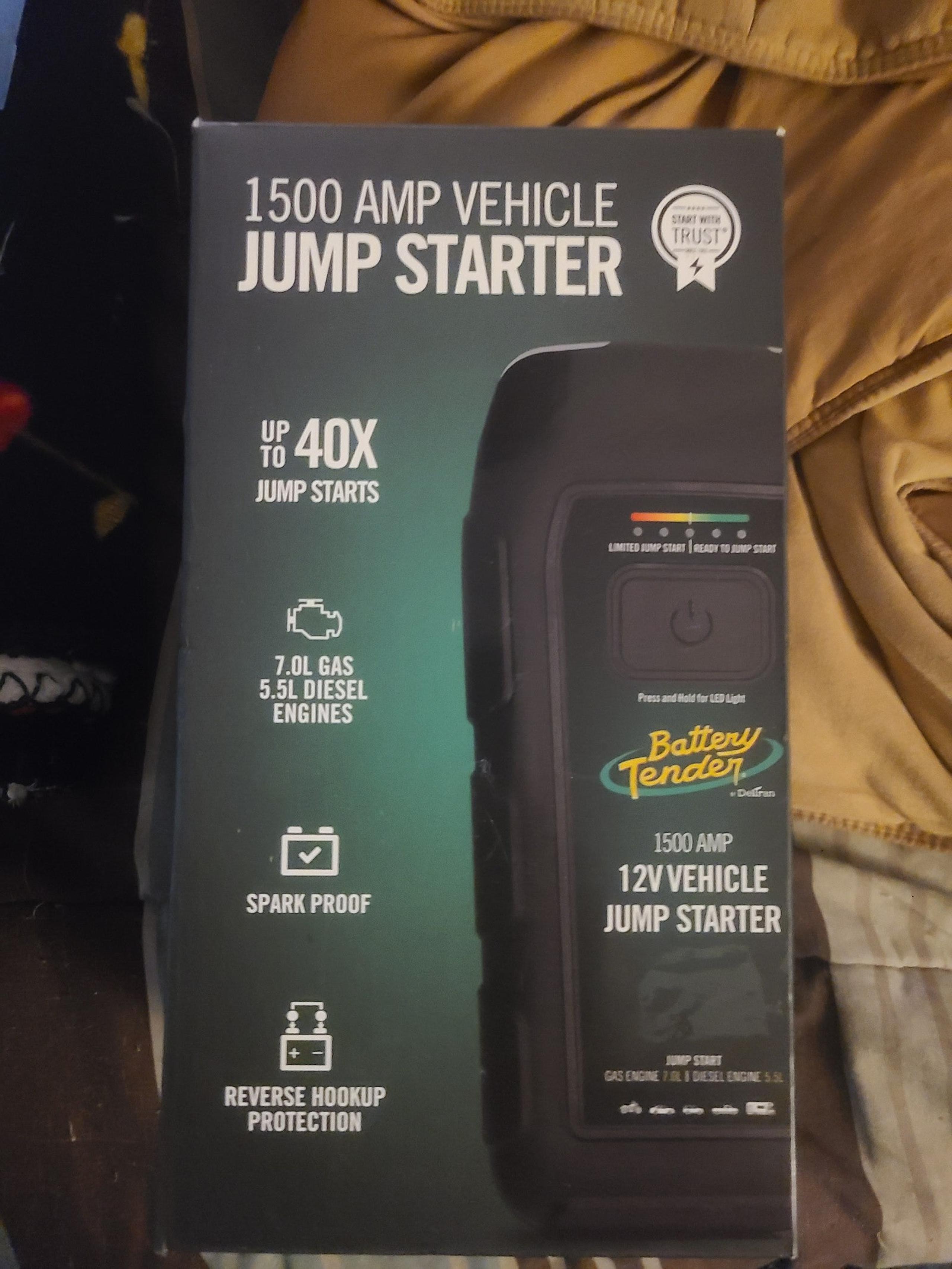 Portable jump starter