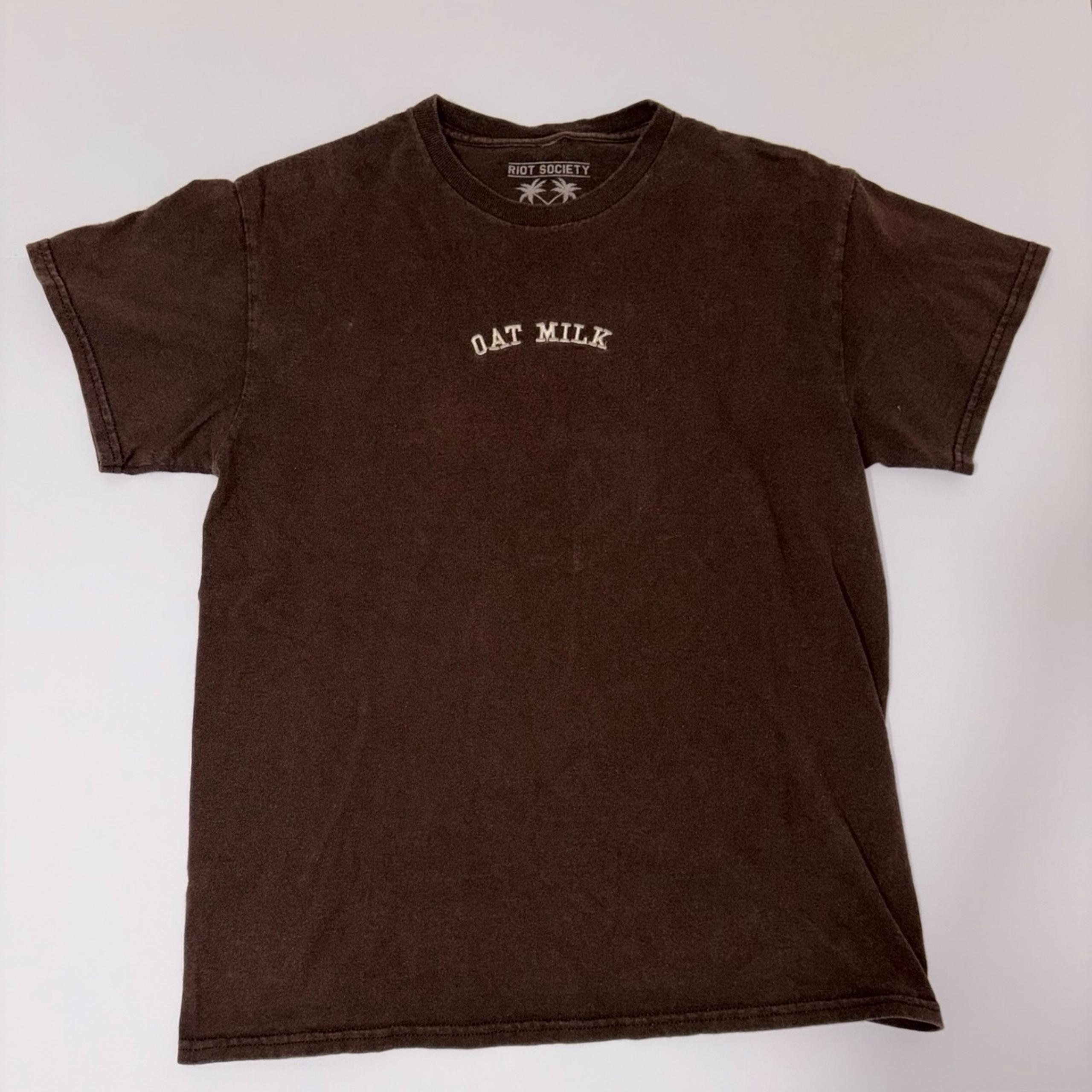 Riot Society Mocha Brown “Oat Milk” Graphic Tee – Size M