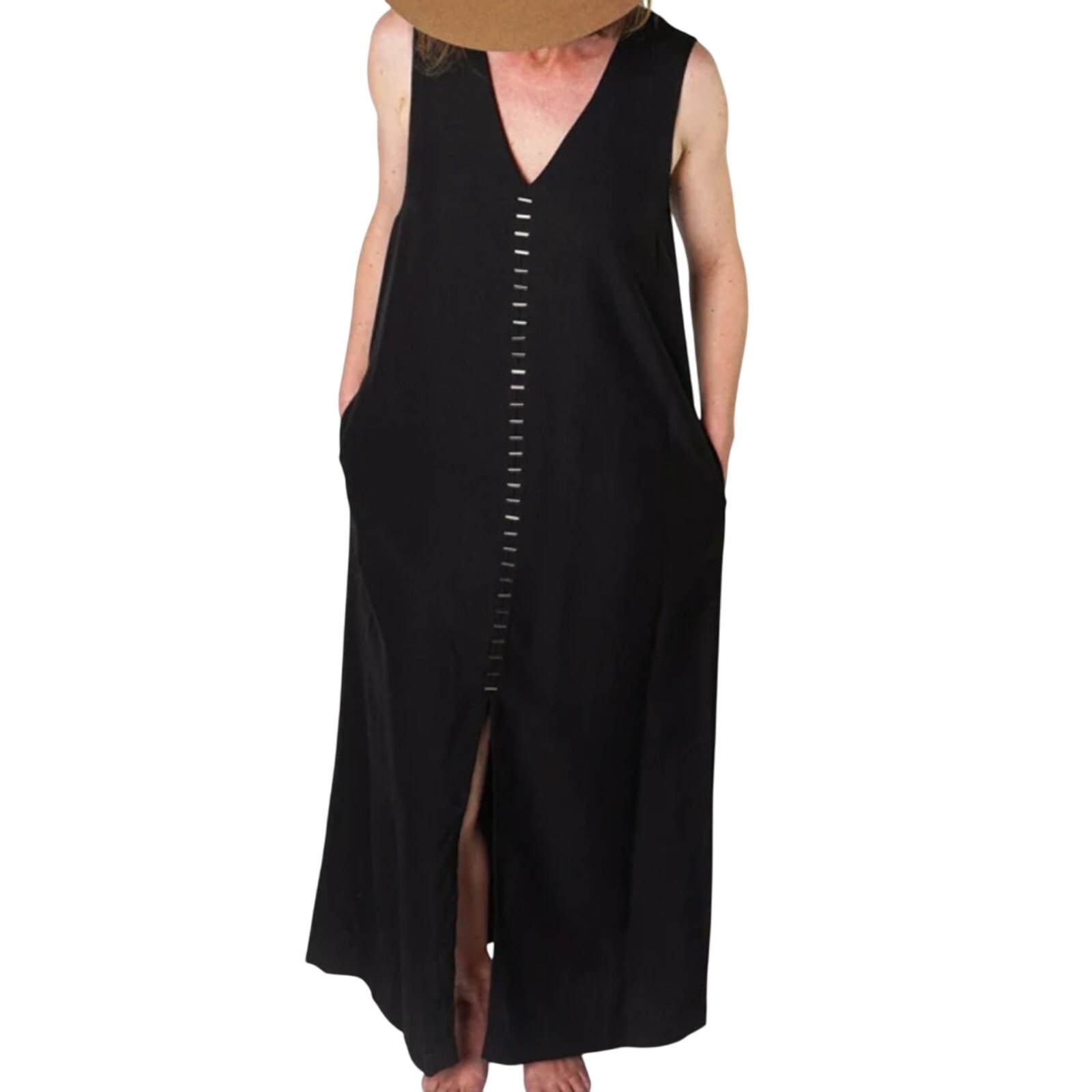 SUNO Maxi Dress Black Front Slit V-neck Silver accent detail Sleeveless size 2
