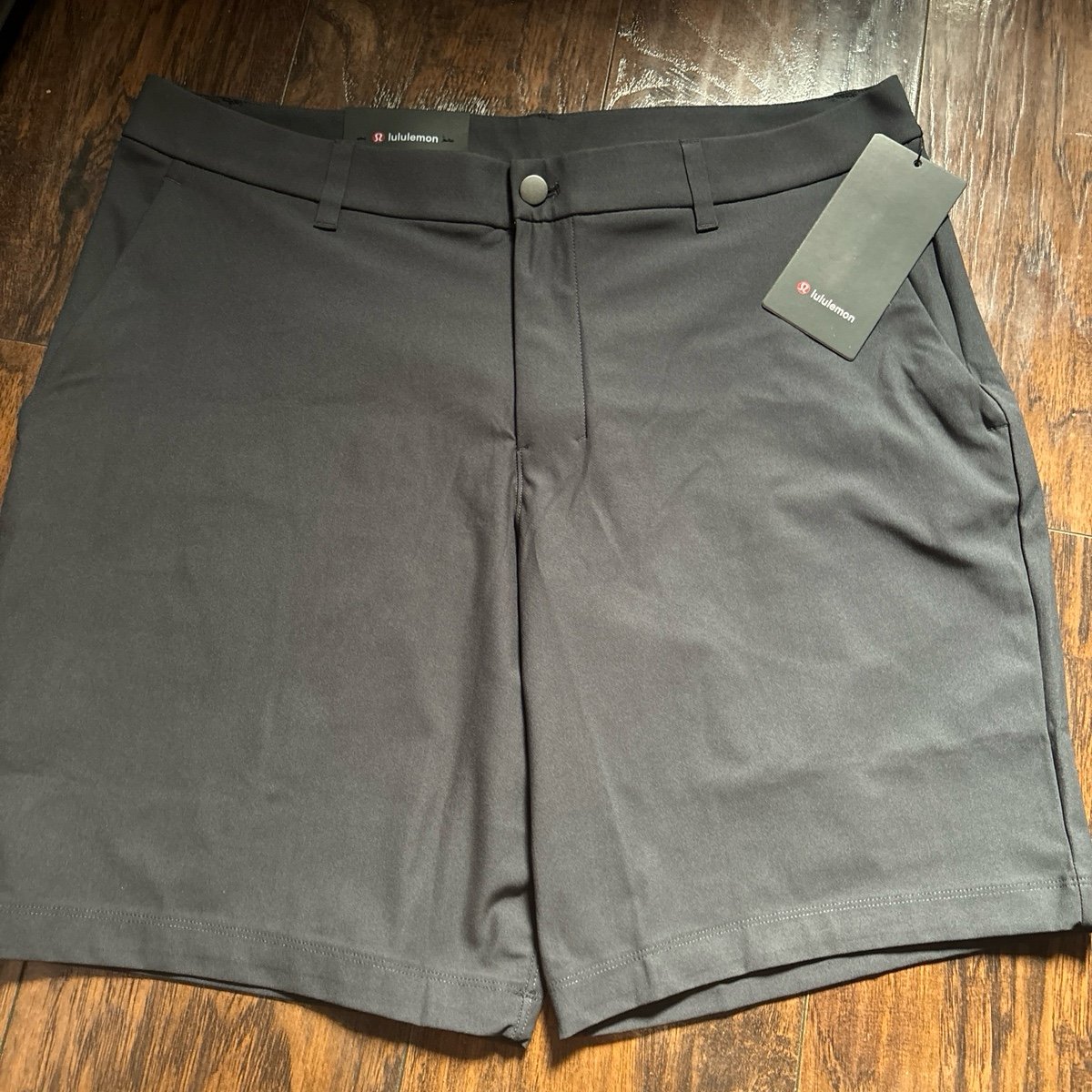 ABC classic-fit short 9” Lululemon men size 36 color OBSI
