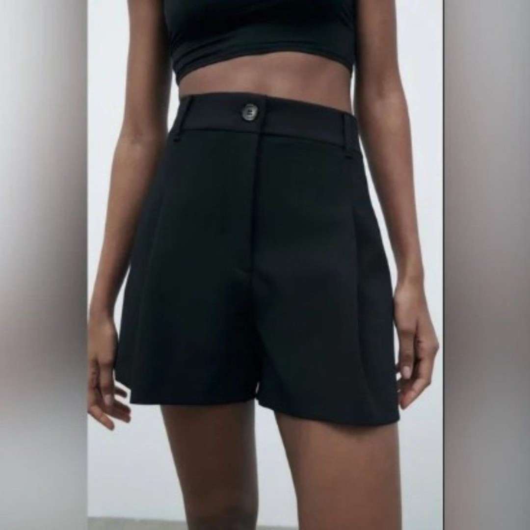 Zara Black Pleat Detail High Waist Shorts