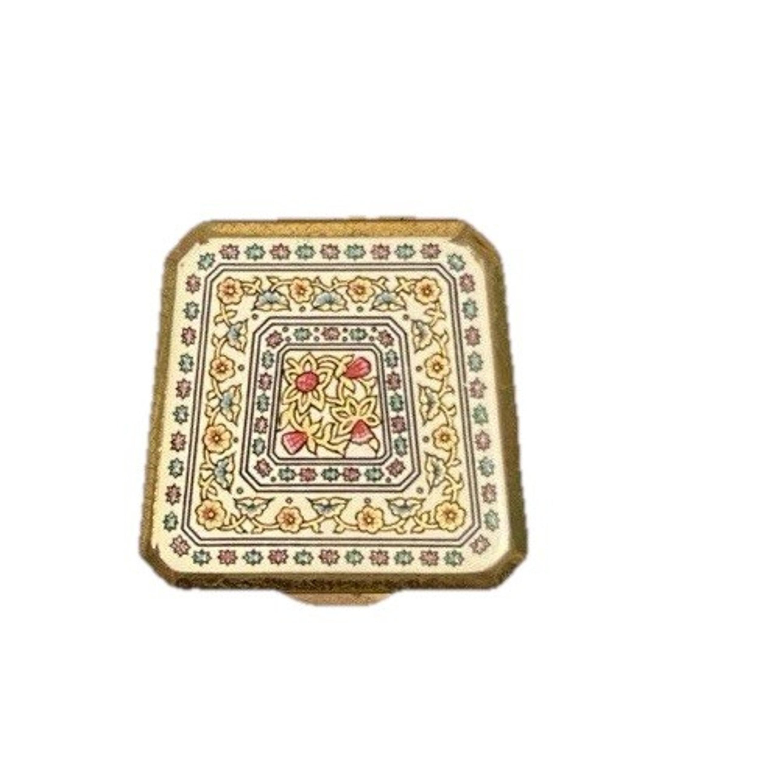 Vintage stratton Hinged Pill Or Snuff Box 2” Made In England Floral Design 1950s