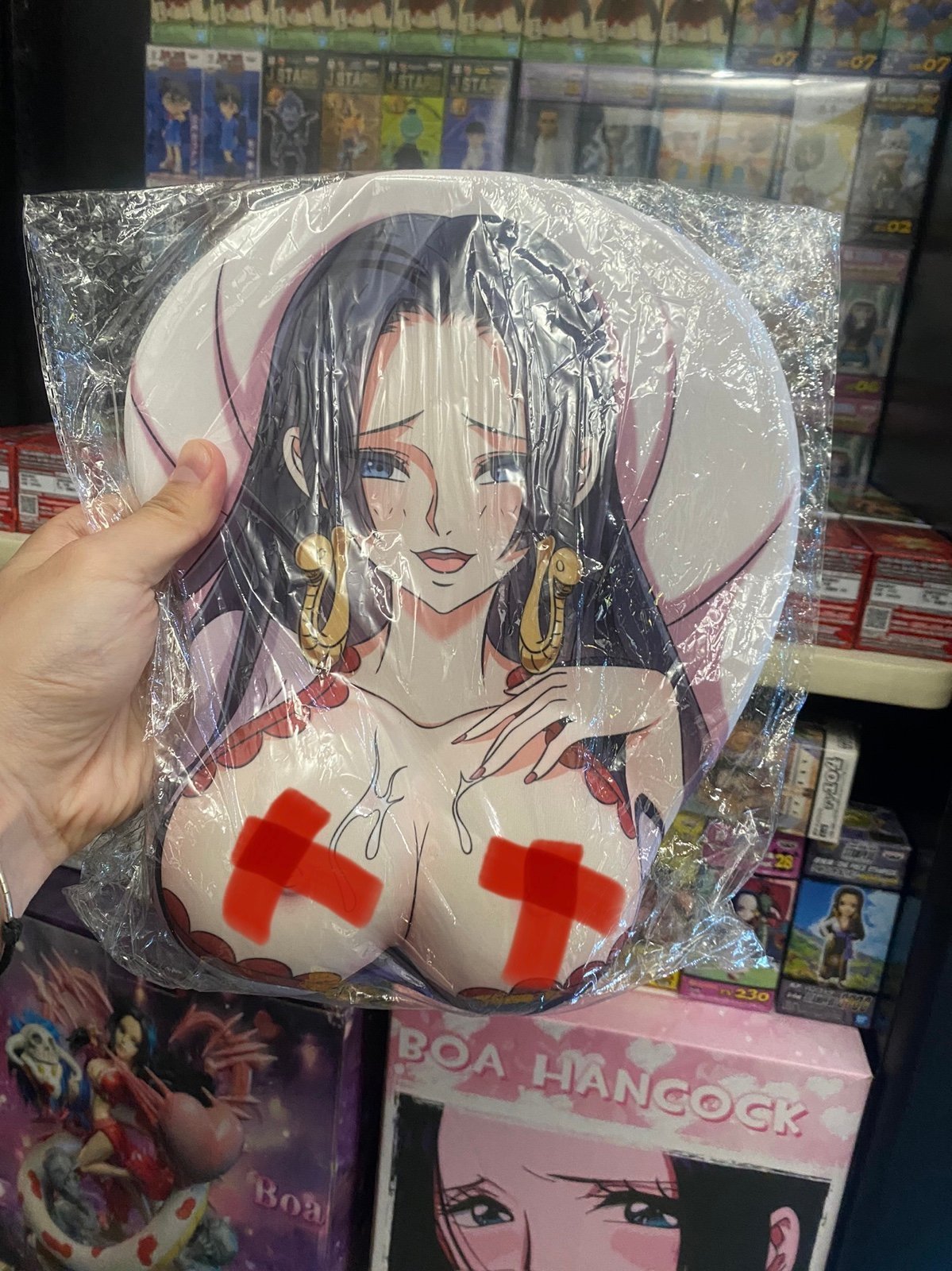 Boa Hancock mousepad