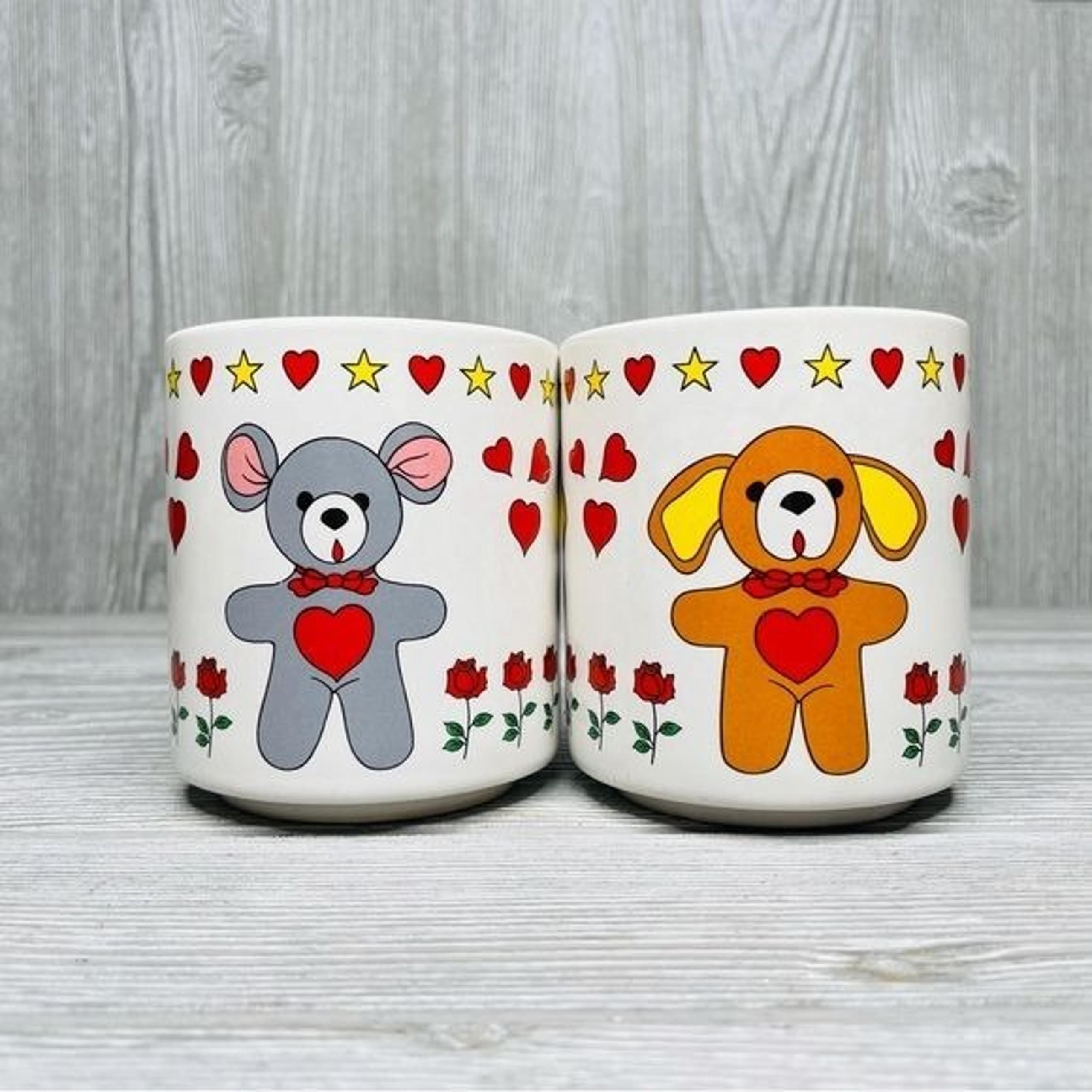 Vintage 12 oz love mugs puppy dog and mouse with hearts coffee cup / tea cup