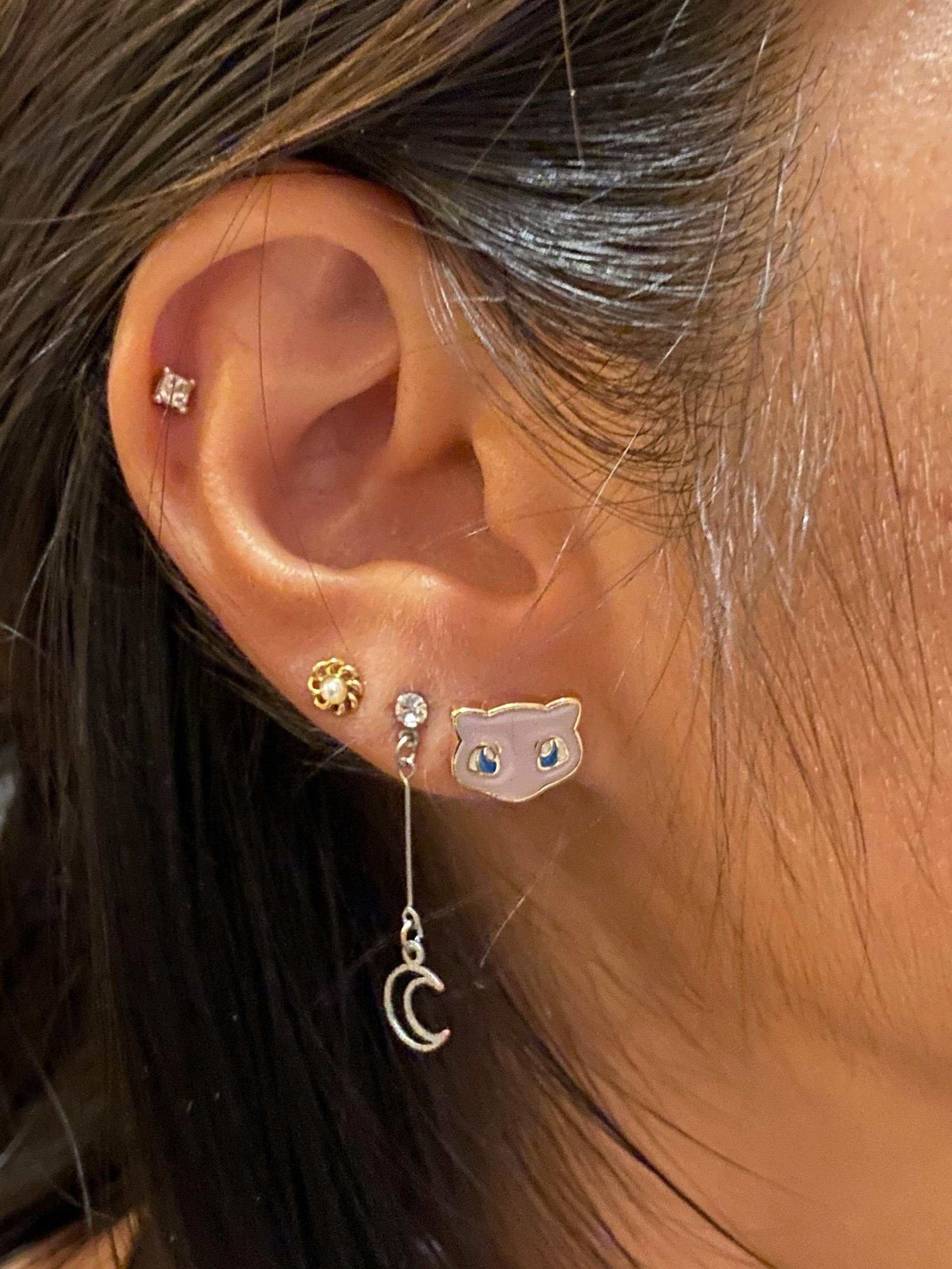Pokemon Center Japan Exclusive Earrings Mew - Brand new