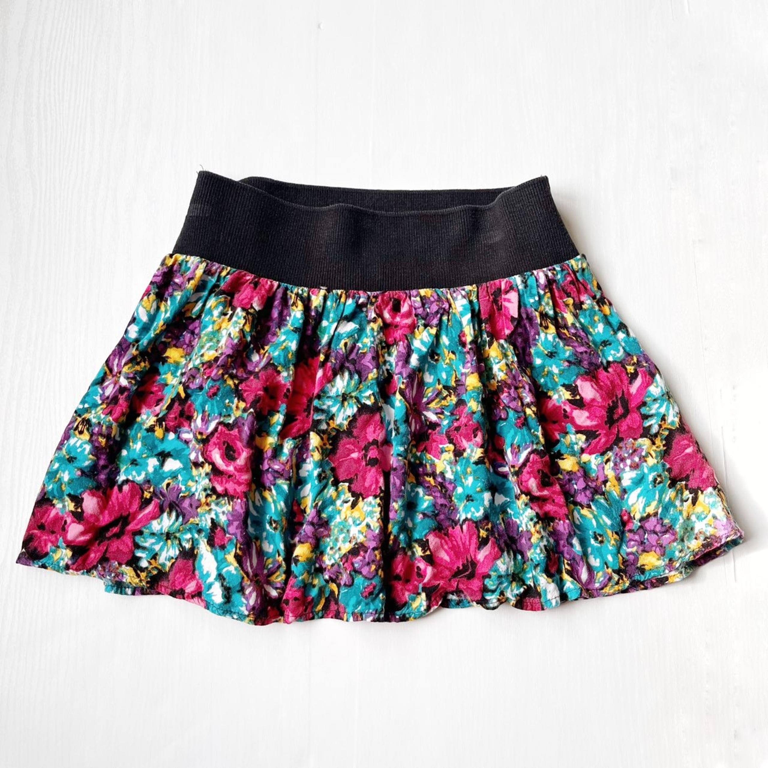 Delia*s Floral Mini Skirt