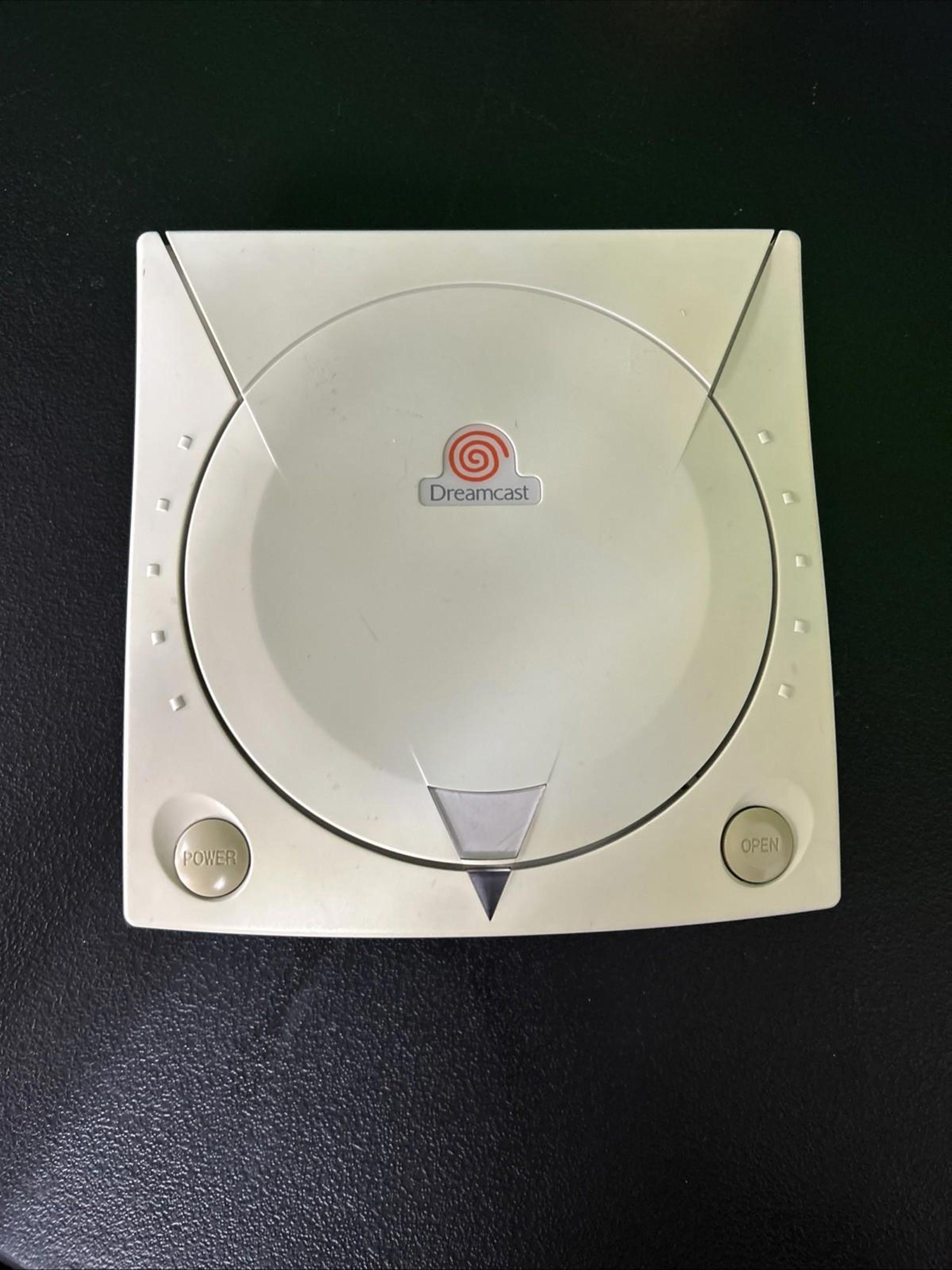 SEGA DreamCast Console (HKT-3000) & Controller Hookups Tested Working US SELLER