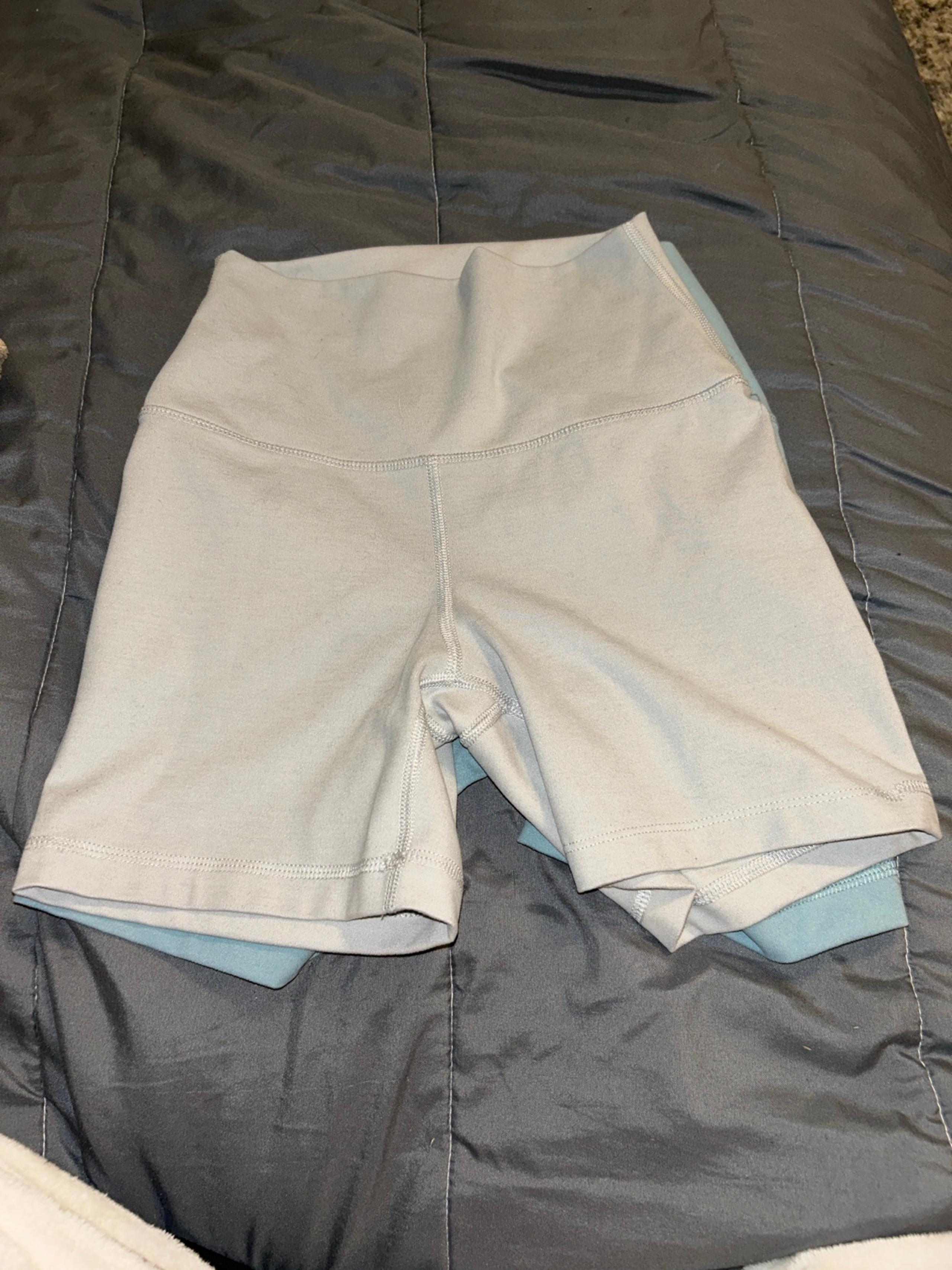 Bundle of two gym shorts