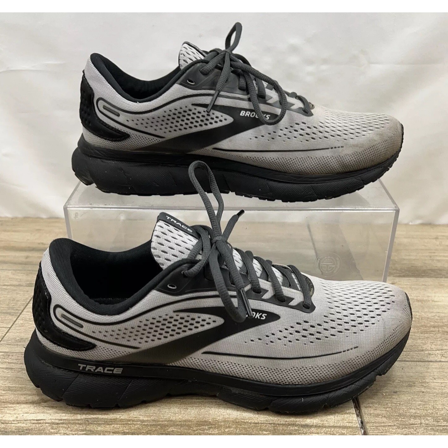 Brooks Mens Trace 2 Gray Running Shoes Size 10 (2E) (7650485)