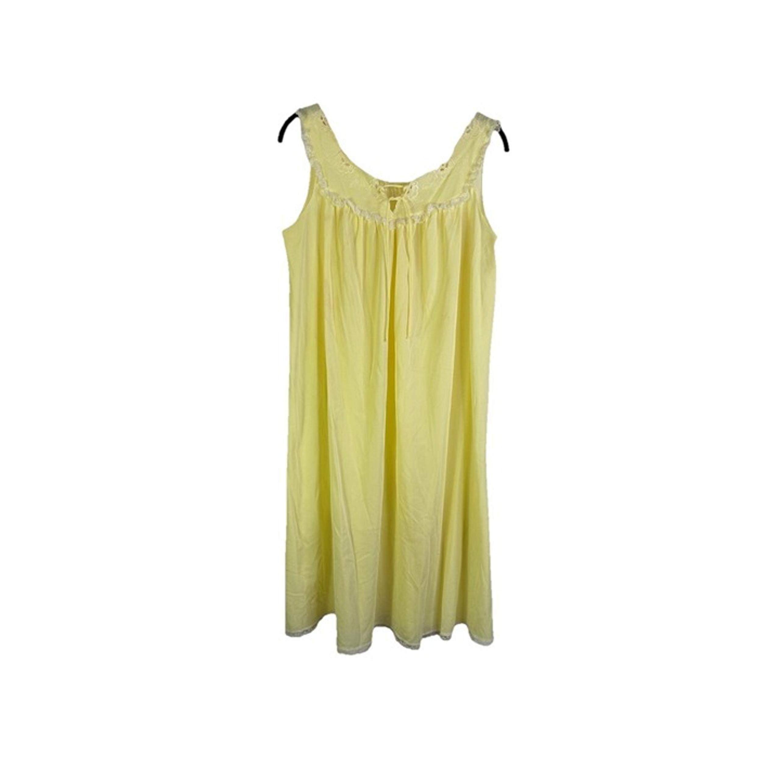 Vintage 70s Womens Medium Yellow Nylon Frilly Lace Floral Gown Negligee USA