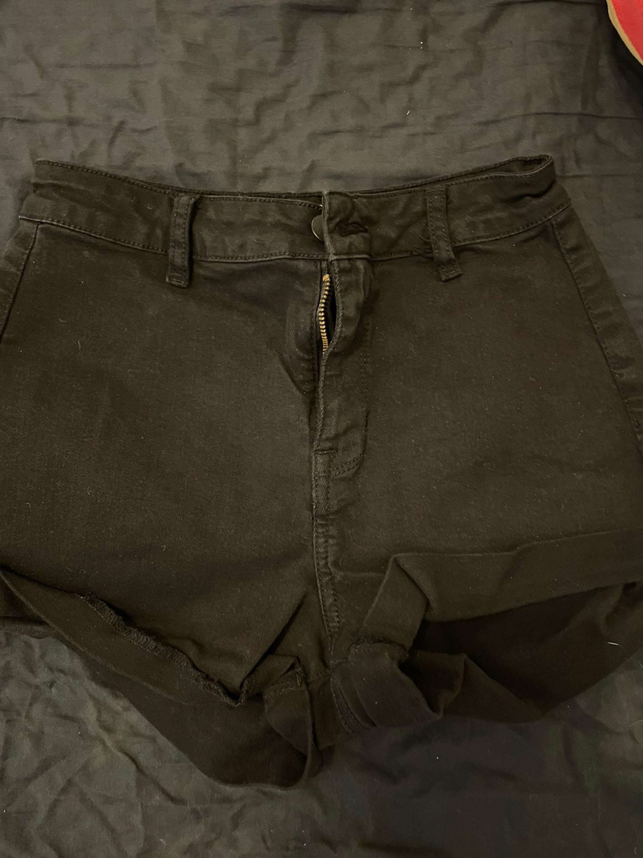 shorts women
