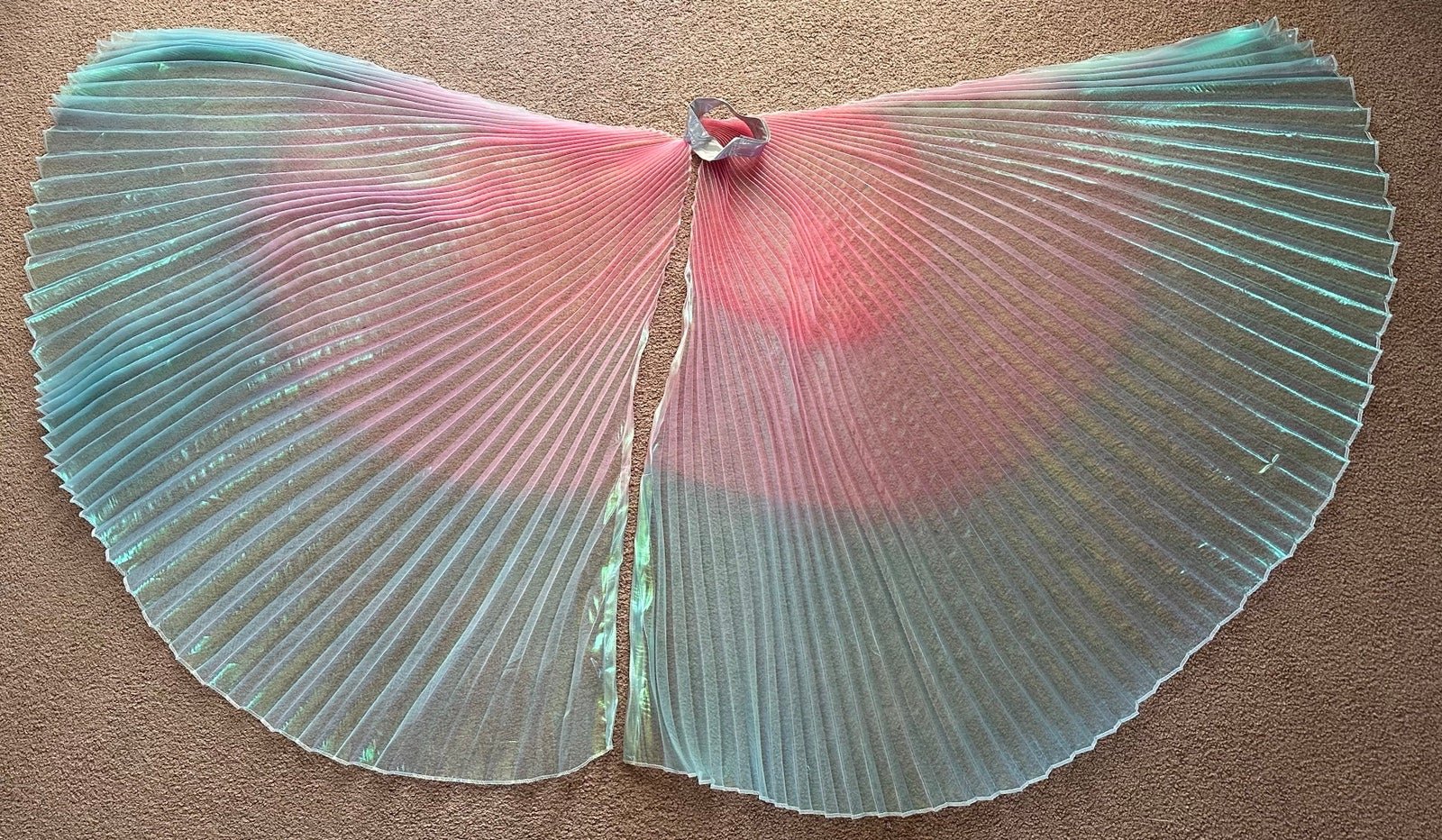 Justice Girls Adults Costume Dress-up Pleated Ombre Spreadable Wings Neck Wear