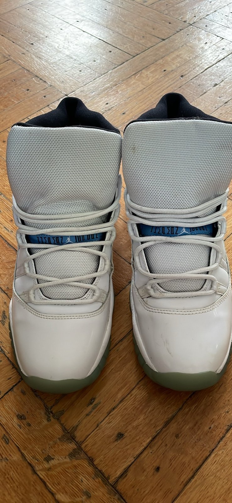 Nike Air Jordan 11 Retro Shoes