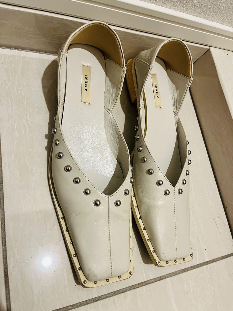 Ameri（アメリ）の「STUDS WOOD HEEL BABOOSH（パンプス）」 - WEAR