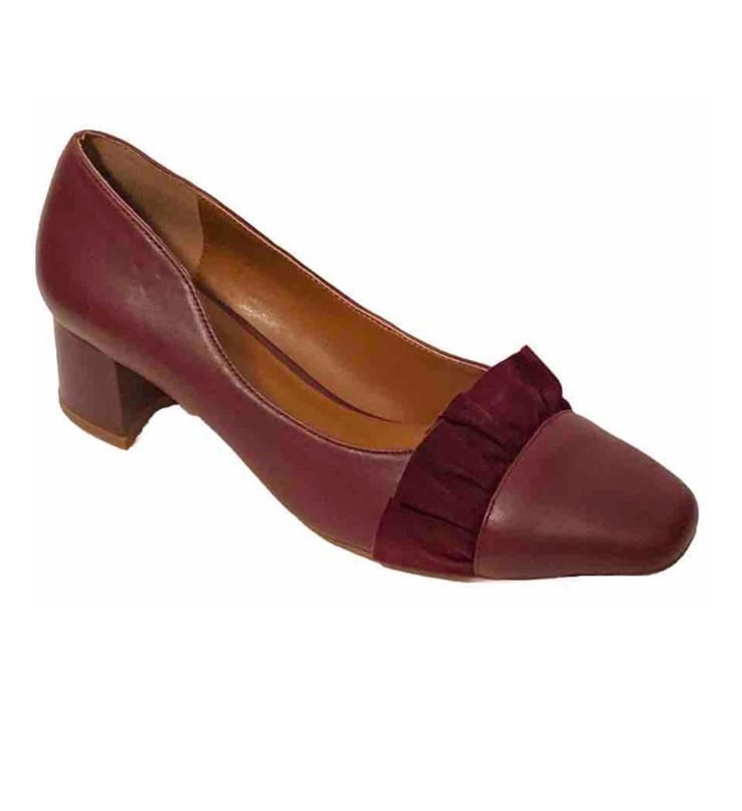 H by HALSTON Kinsley Leather /Suede Trim Block Heel Pump - 8.5M Wine/Burgundy