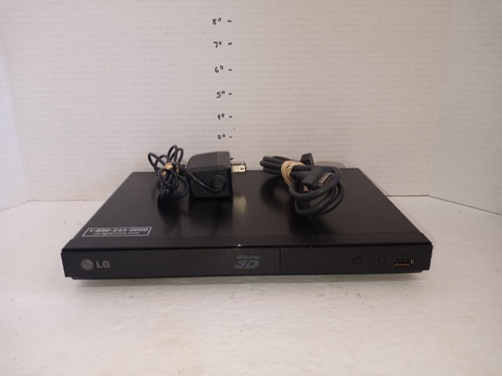 LG 3D Blu Ray DVD CD Player Model BP325W no remote