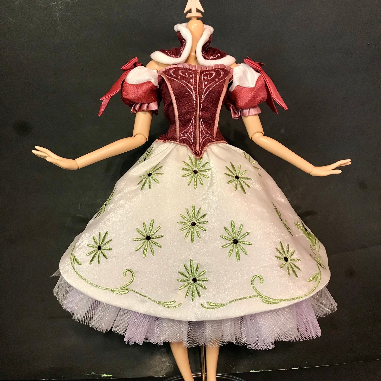 Disney 17” Limited Edition Doll Dress Outfit Sally Haunted Mansion Designer LE