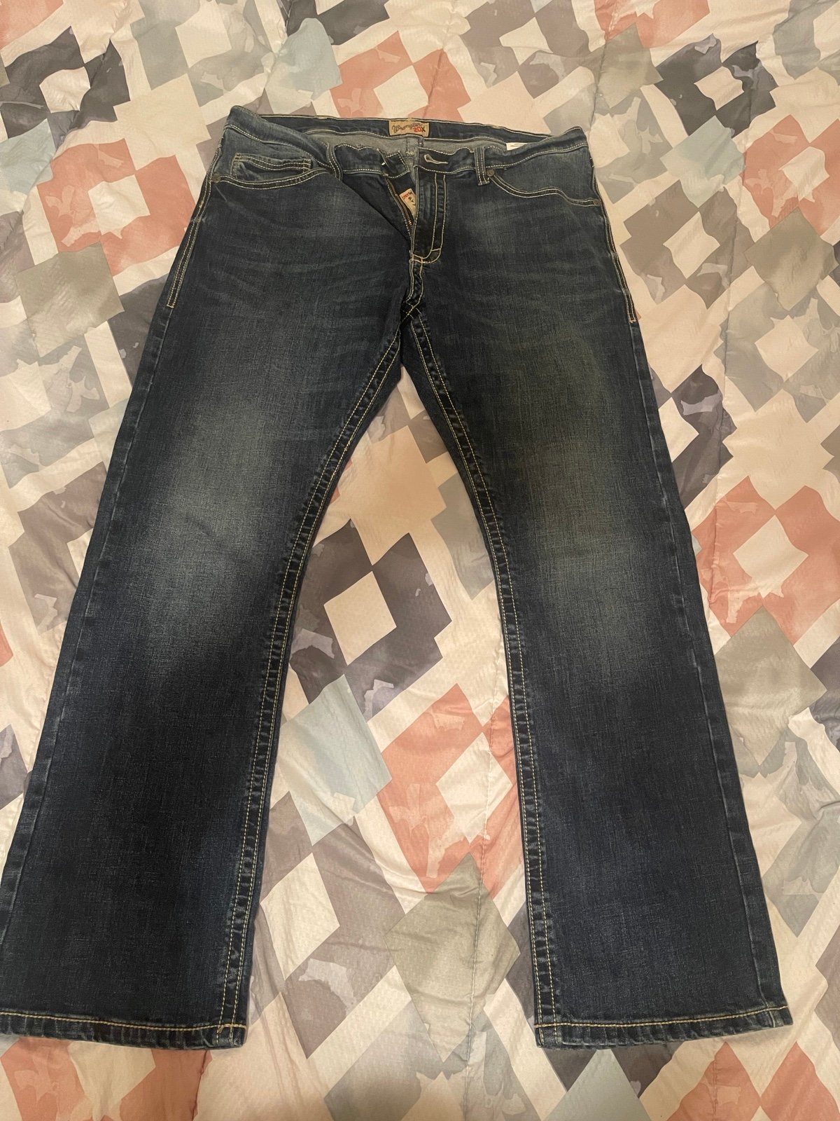 Mens Wrangler20X jeans