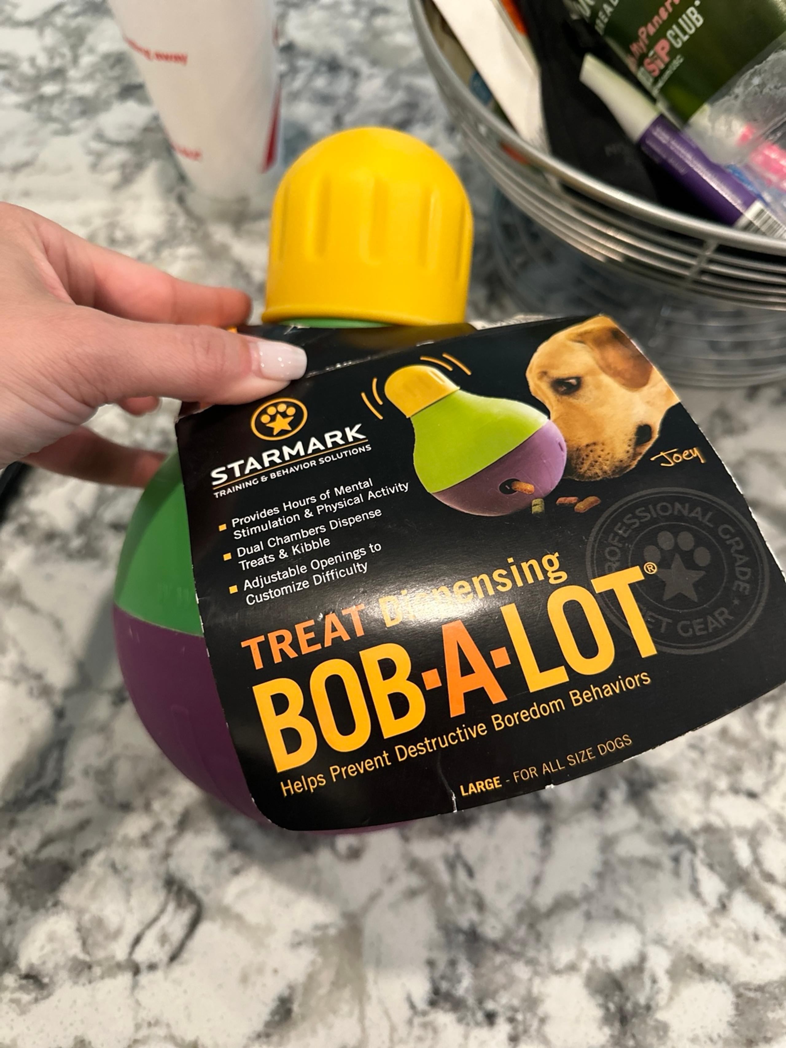 Starmark treat dispensing Bob-a-lot