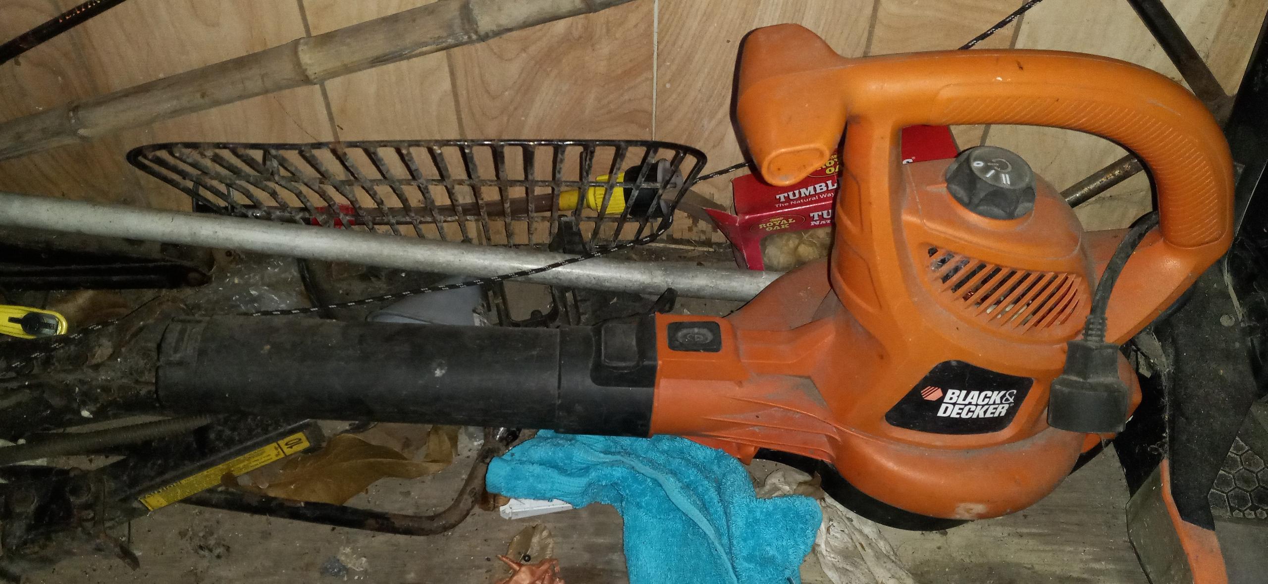 Electric blower