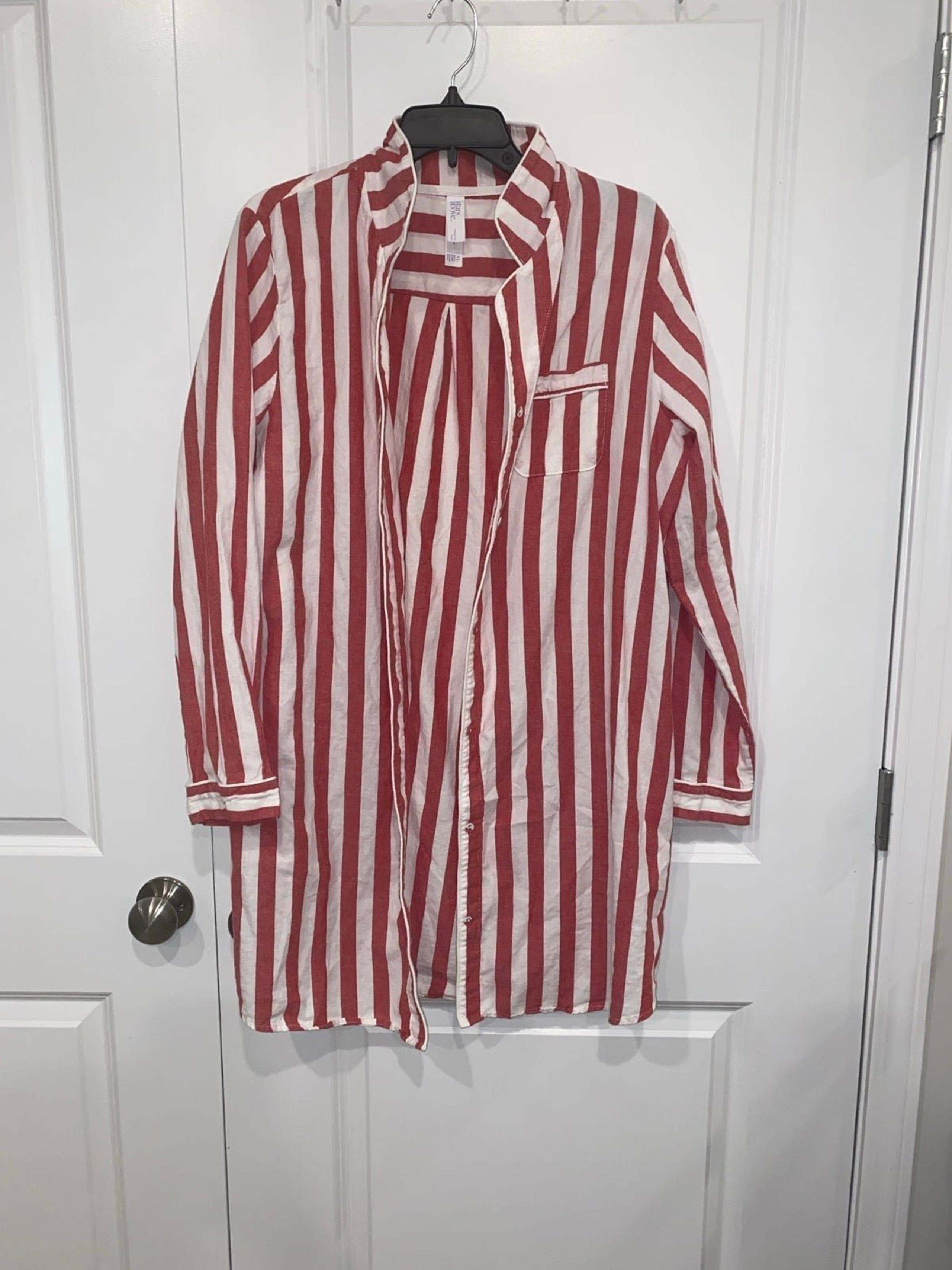 Stars Above flannel nightgown women’s size Xl  regular red nwt