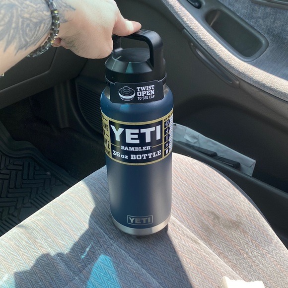YETI 36 oz. Rambler Bottle with Chug Cap - Navy