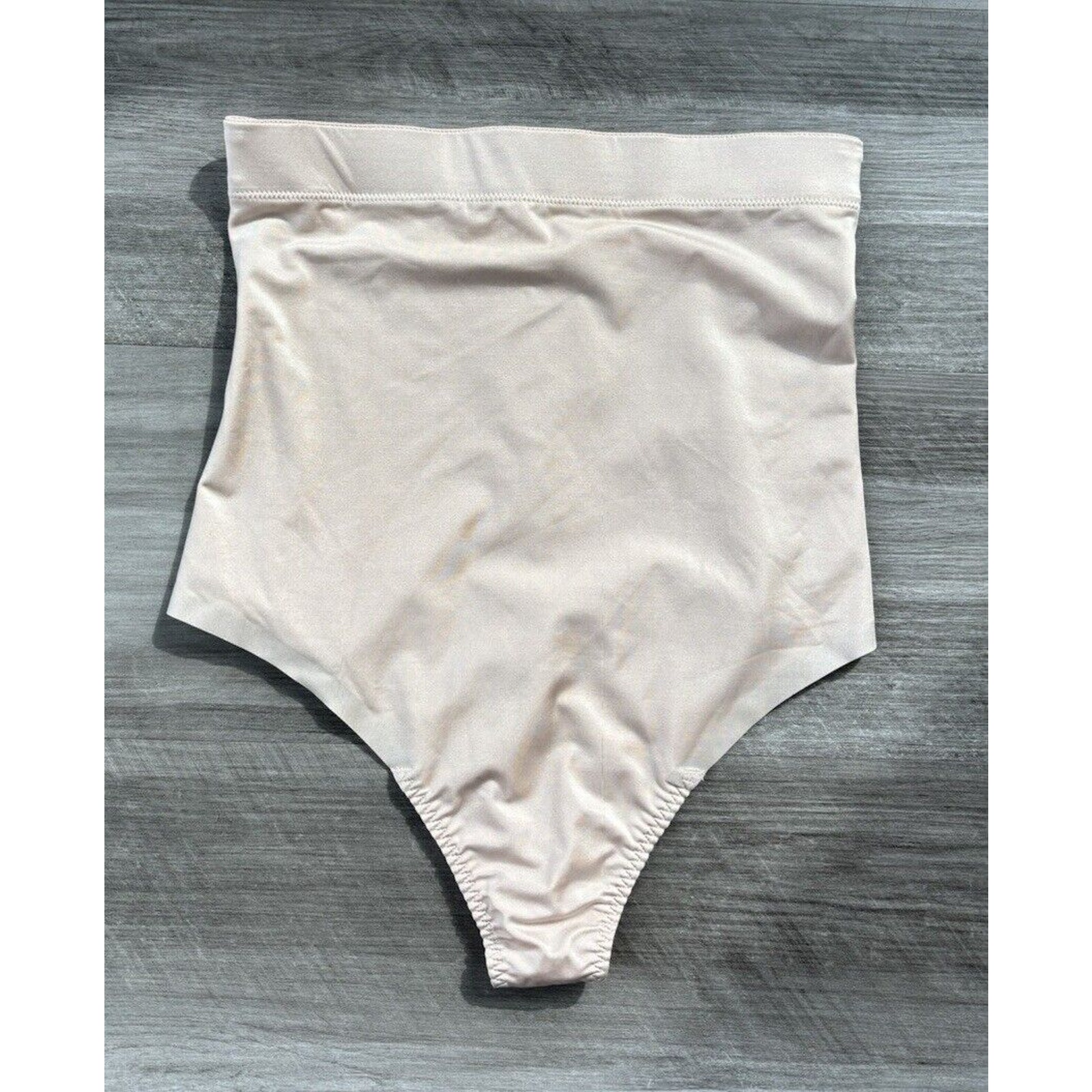 Spanx Champagne High Waist Thong Size M Shapewear NWT