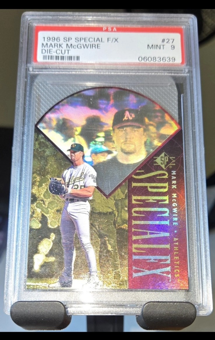 1996 SP Holoview Special FX Die-Cut Mark McGwire #27 PSA 9