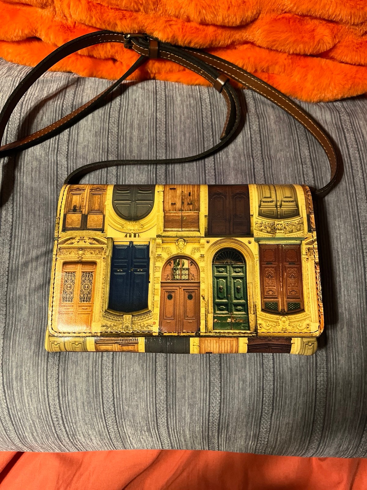 Patricia Nash colored doorways Crossbody print