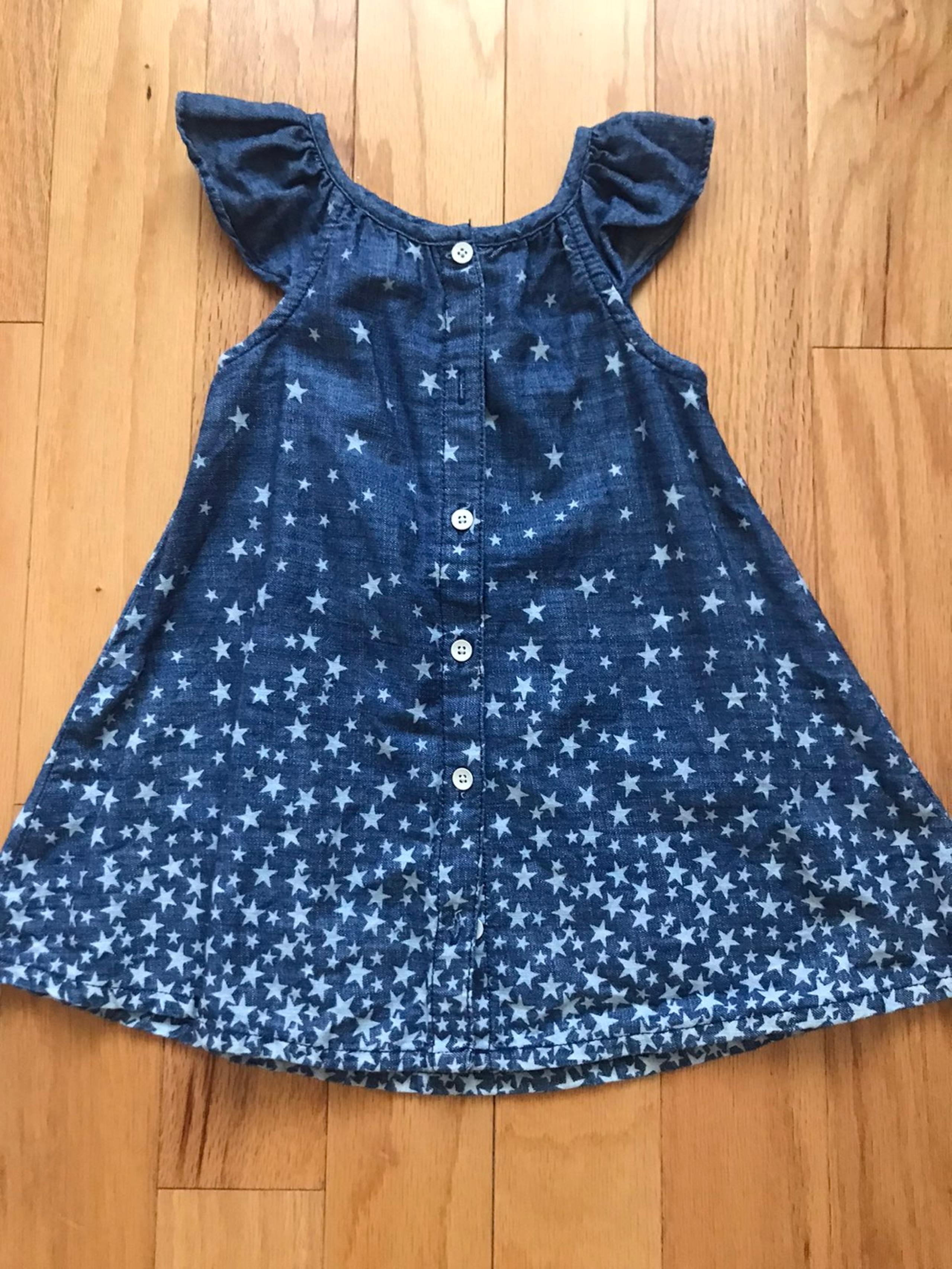 Baby gap dress