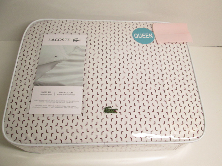 NEW Lacoste Light Elegant Advantage Easy Care Queen Sheet set Boomerang Plum