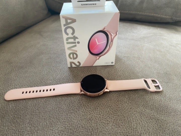 Samsung watch active2 pink gold