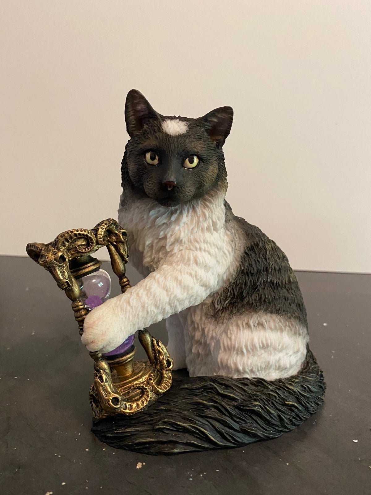 Lisa Parker’s Times Up cat statue