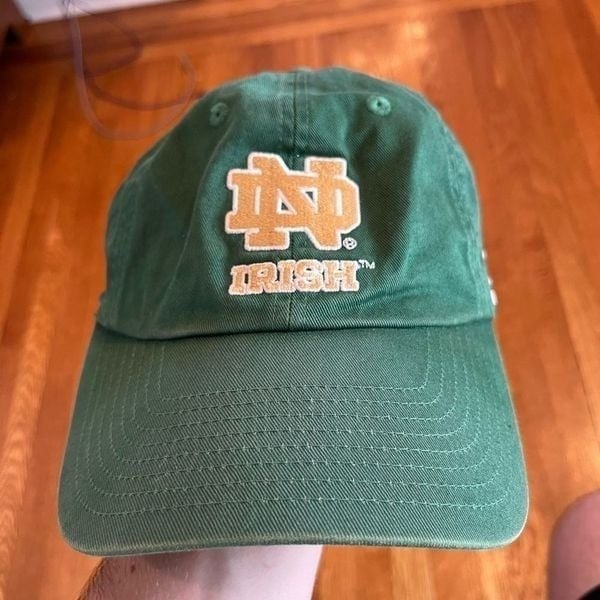 y2k notre dame hat