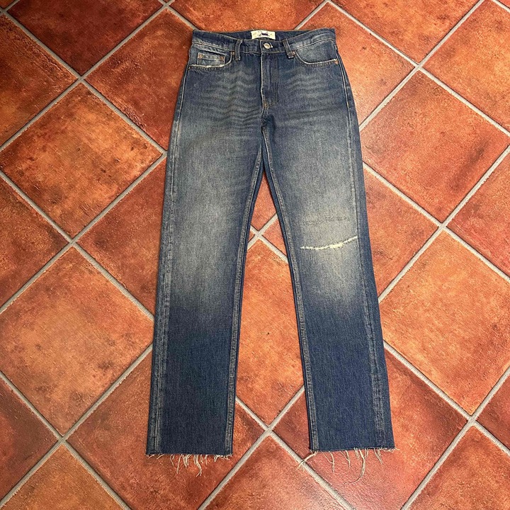 Free People Blue Distressed Frayed Hem Faded Skinny Jeans Size 26